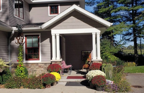 Fennville Bed & Breakfast | The Deluxe Apartment-on the water, with Chef Dennis Full English Breakfast