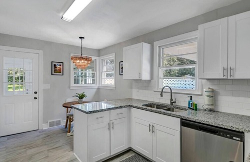 Eau Claire House | The Duke | 3BR 1 BA | Pet Friendly!