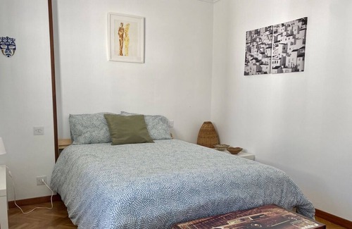 Viveiro House | The Eagle's Nest-Sunny villa just 5 minutes to town and beach!