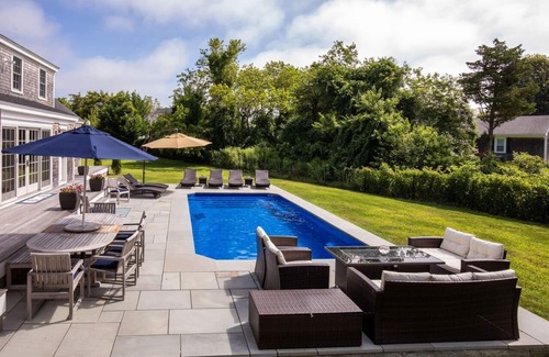 Katama House | The Edgartown Summer Home