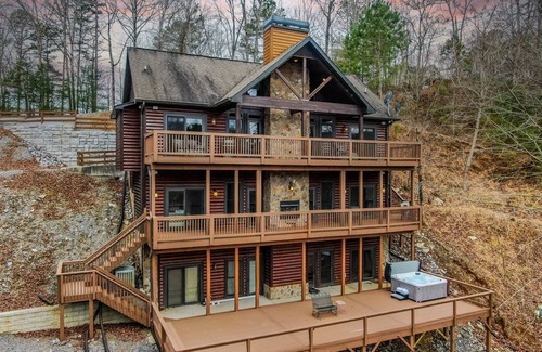 Ellijay Cabin | The Ellijay Lodge | Ellijay, GA
