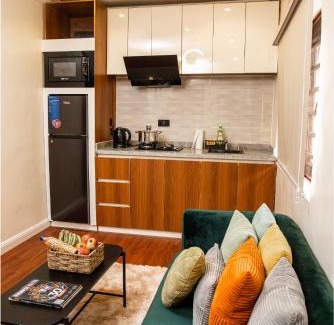 Yaba Apartment | The Emerald Loft Ogba Ikeja