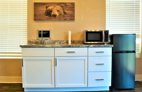 Cross Mountain House | The Escape -Family friendly, Close to Fiesta Texas