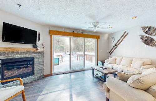 North Conway House | The Evergreens