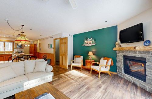 North Conway House | The Evergreens