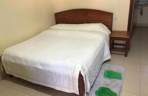 Nyahururu Bed & Breakfast | The falls hippo point