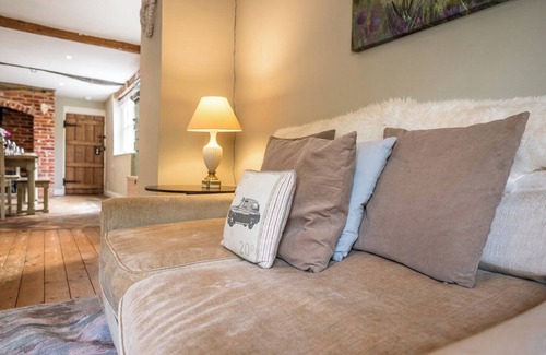 Framlingham House | The Farmhouse at Boundary Farm, Framlingham