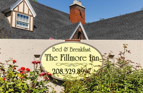 Twin Falls Bed & Breakfast | The Fillmore Inn - The Garden Room