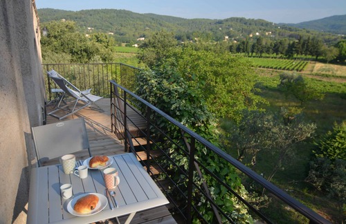 Figanieres House | "The first time", charming 2 rooms 3 stars, magnificent view of the vineyards