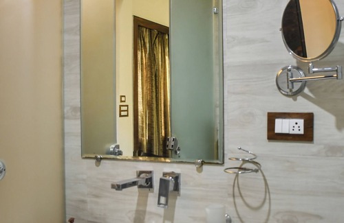 Ramnagar Hotel | The Forest Roar