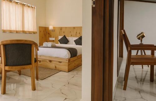 Motihari Hotel | The Four Season Resort - Top Rated & Most Awarded Property in Mussoorie
