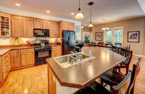 Lakeside Woods House | The Gables At Lake Anna- Great Waterfront Home, Public Side, Private Sandy Beach