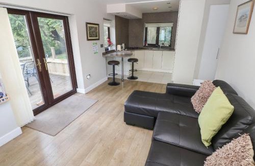 Saundersfoot House | The Garden Flat