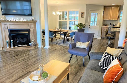 Sumter House | The Garden Getaway near SHAW AFB