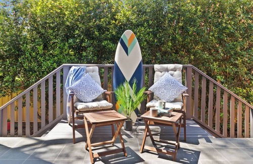 Wollongong West House | The Garden Townhome - heart of Wollongong