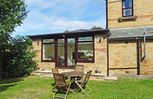 Cayton Cottage | The Gatehouse - UK2482