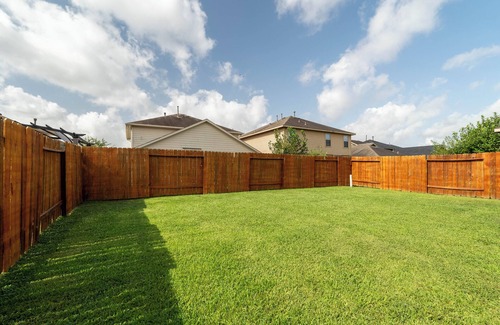 Northeast Houston House | The Gateway; Lovely 3-bedroom house with sleeping area in Houston