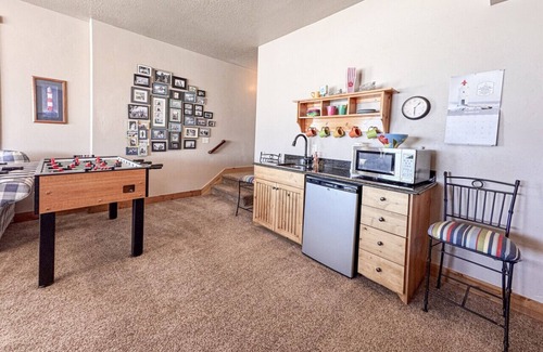 Fish Haven Cabin | The Gathering Place in The Reserve, beach & pools!