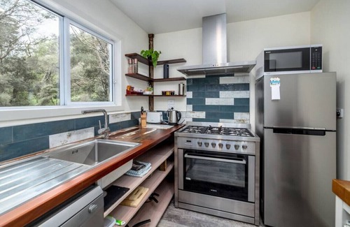 South Wairarapa District Cottage | The Glade, Martinborough