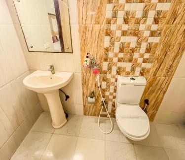 Taj Ganj Hotel | The Golden Hotel Agra