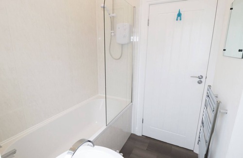 Thornton-Cleveleys Cottage | THE GOOSE SHED, pet friendly, with a garden in Thornton, Lancashire