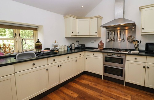 Ambleside Cottage | The Granary