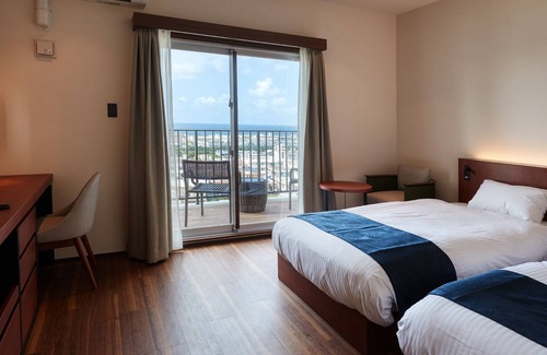 Ginowan Hotel | The Grand Hotel Ginowan