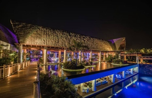Las Jarretaderas Resort | The Grand Mayan one bedroom Suite