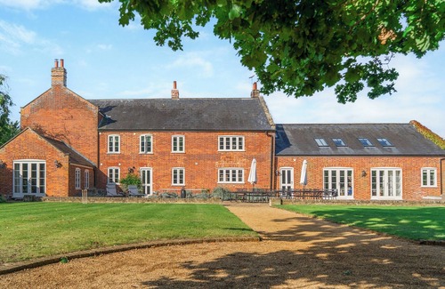 Sculthorpe Cottage | The Grange Farmhouse