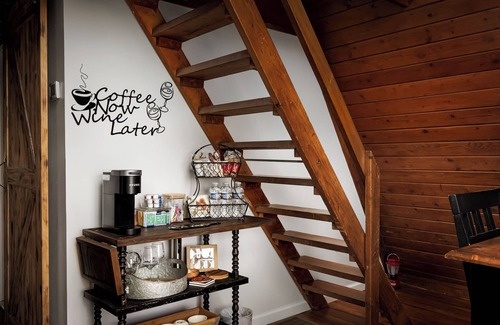 Linden Cabin | The Grape Escape - A-Frame Cabin