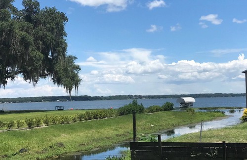 Candler House | The Gray House at Lake Weir