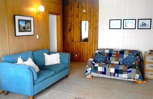 Tairua Cottage | The Great Escape - Tairua Holiday Home