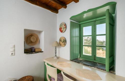 Adamas Apartment | The Green House