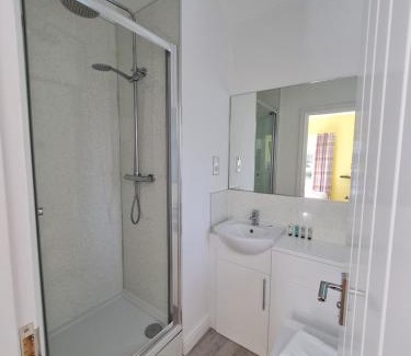 Longnor Hotel | The Greyhound Inn Warslow