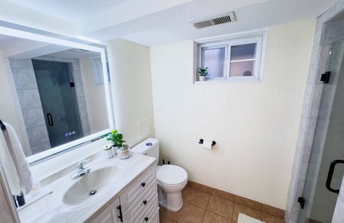 Sunnyside Apartment | The Grove at Clay House - Charming 1BR Apartment in Denver's Sunnyside