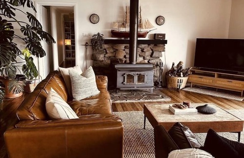 Southern House | The Gums - Bruny Island