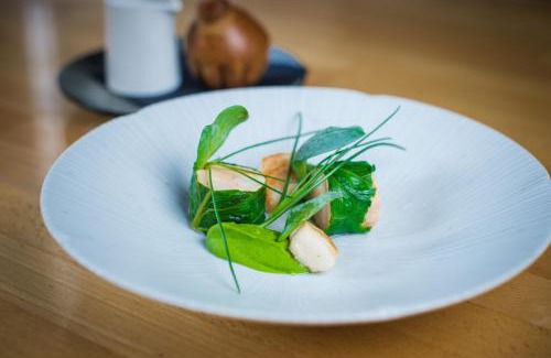 Stanton on the Wolds Hotel | the hammer and pincers