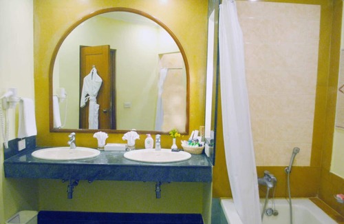 Puri Hotel | The Hans Coco Palms