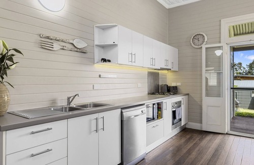 Arrawarra Headland House | The Harbour Master - large and comfortable family friendly house