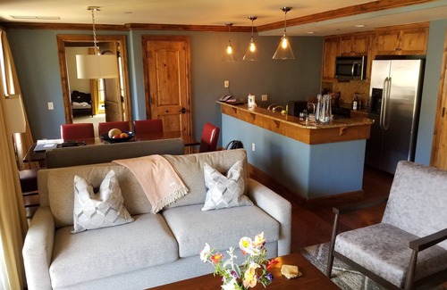 Vail Apartment | The Heart of Vail Village - The Sebastian! A 5 Star Luxury 3BR/3BA Suite