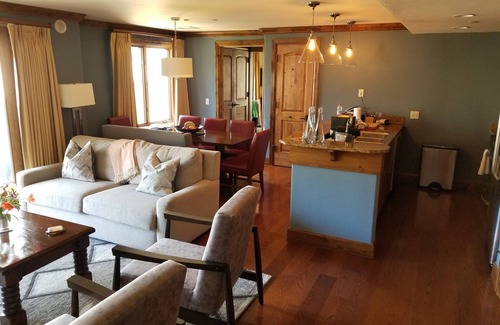 Vail Apartment | The Heart of Vail Village - The Sebastian! A 5 Star Luxury 3BR/3BA Suite