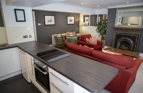 Scarborough House | The Helaina
