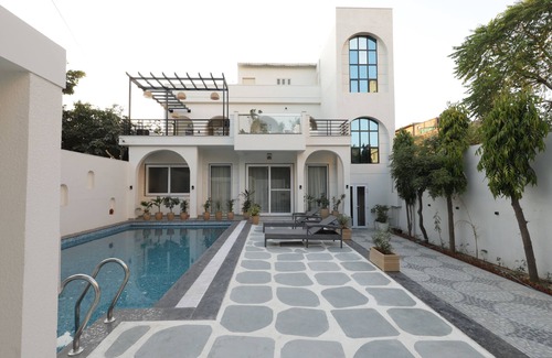 Malviya Nagar Villa | The Helm House by Ebony Stays – Jaipur’s 4BHK Villa Gem, Hosted by Captain
