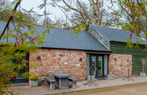 Carlisle Cottage | The Heronry, Near Carlisle, Scottish Borders sleeps 2 with hot tub