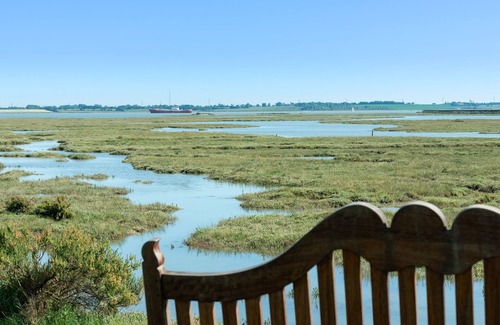 Maldon Cottage | The Hexagon - Wow. What a Location! With views to the Sea and Bird Sanctuaries. Totally remote