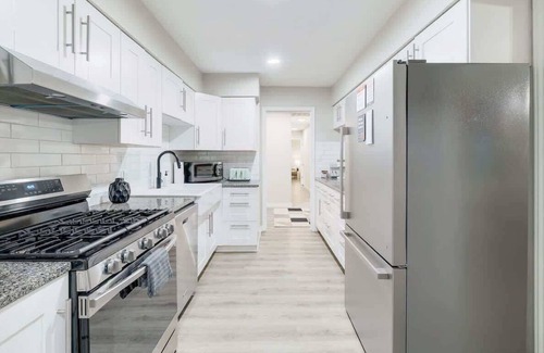 Greenslopes At Lake Creek House | The Hiatus | Dog-Friendly Round Rock Retreat