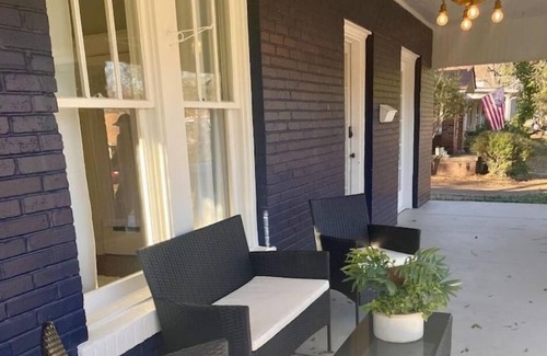 Texarkana House | The Hickory Hill House