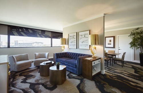 Glencoe Hotel | The Highland Dallas, Curio Collection by Hilton