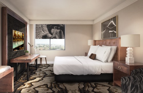 Glencoe Hotel | The Highland Dallas, Curio Collection by Hilton