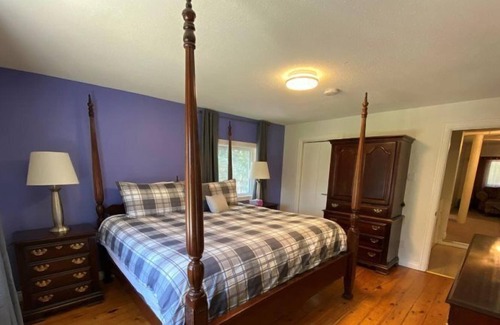 Prince Edward Cottage | The Highway House-PEC getaway